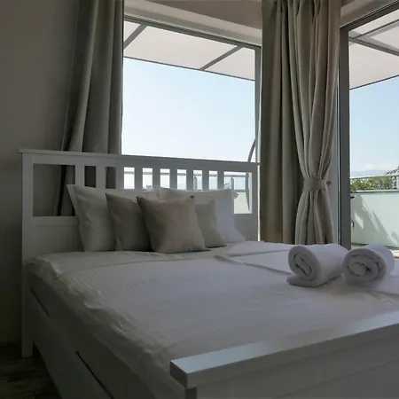 Charmful New Flat With Hill View * Φιλιππούπολη